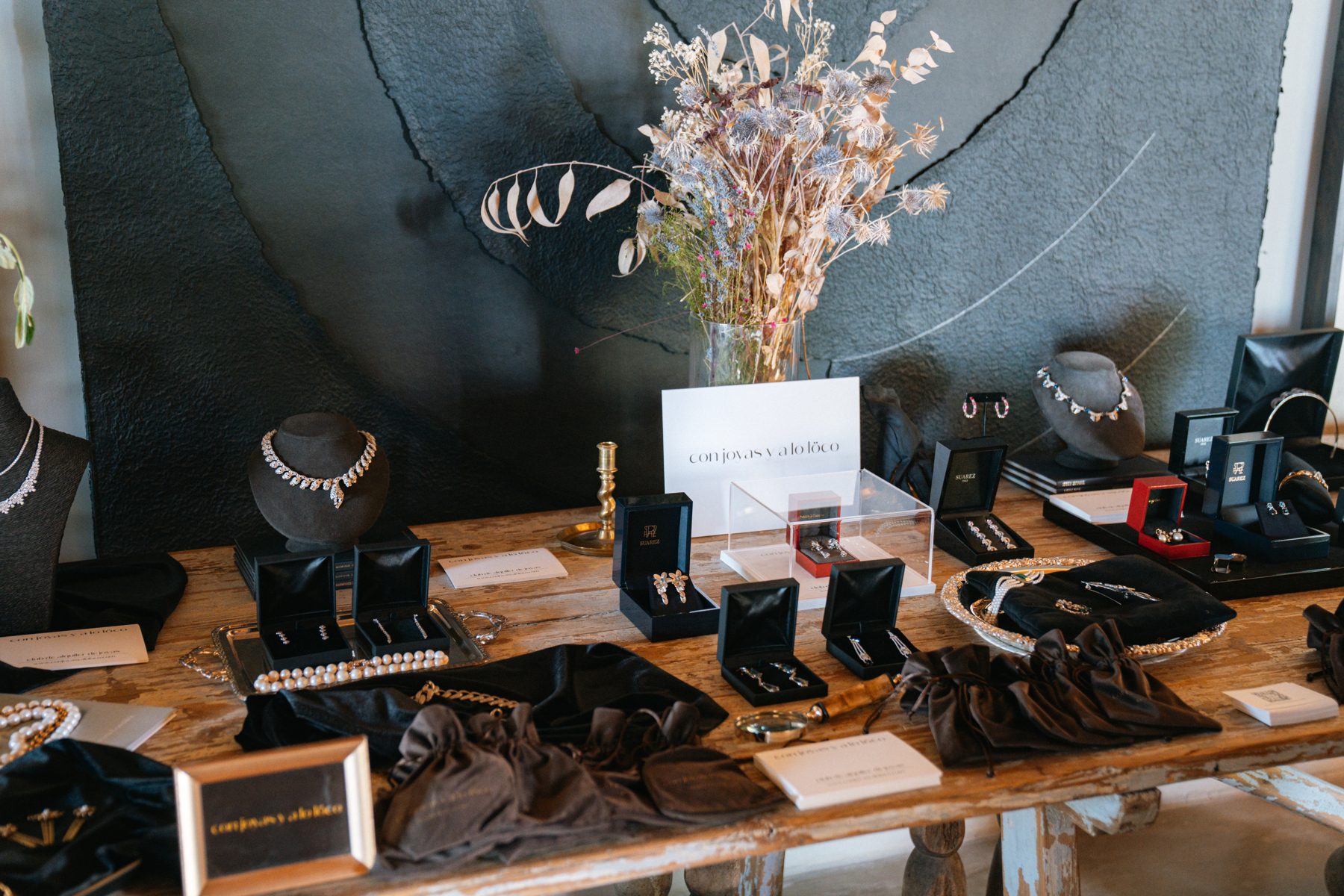 Expositor de joyería de alquiler Con Joyas y a lo Loco en #SíQuiero